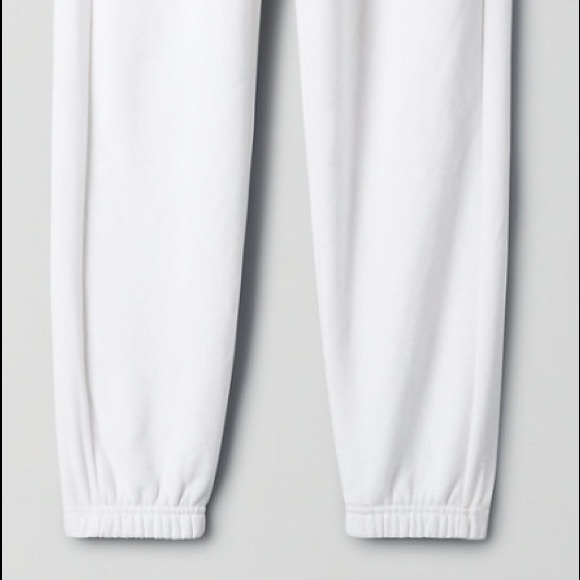 Cozy Fleece Boyfriend Sweatpants - Picture 3 of 3